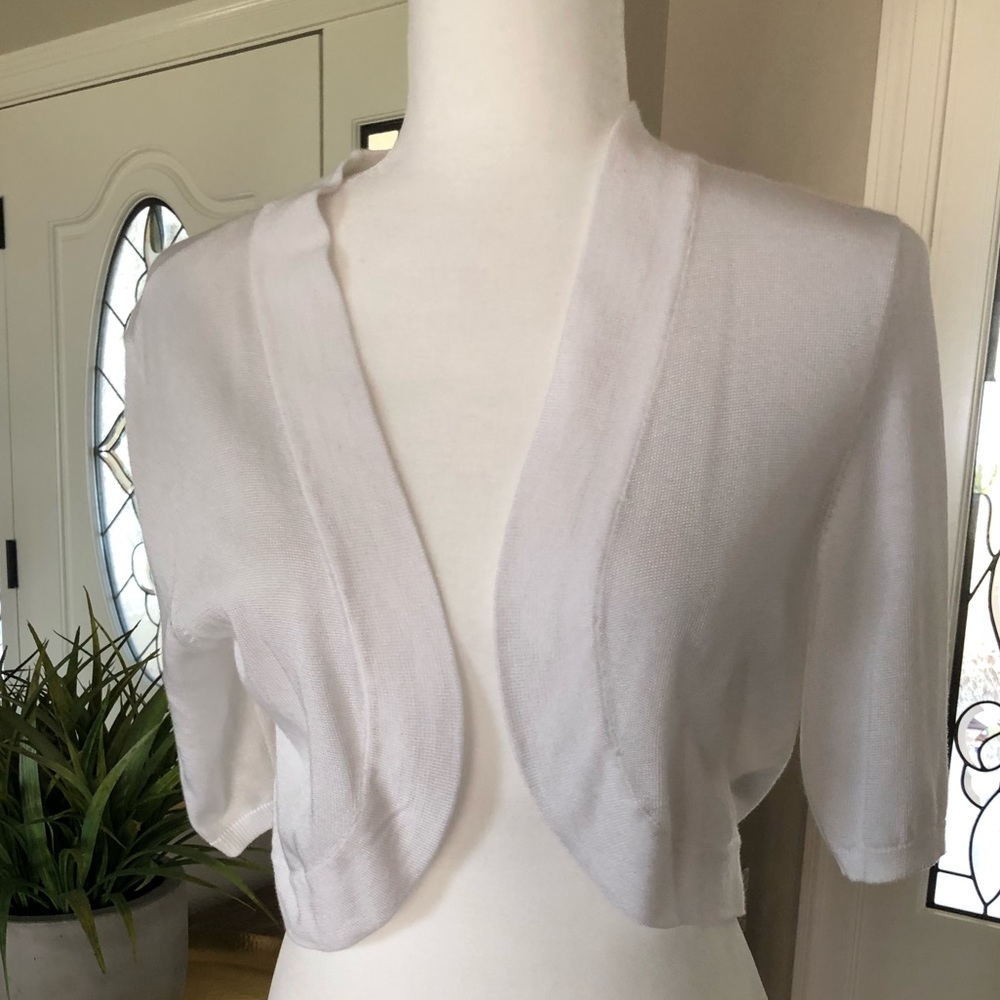NWT Bolero short sleeve Shrug